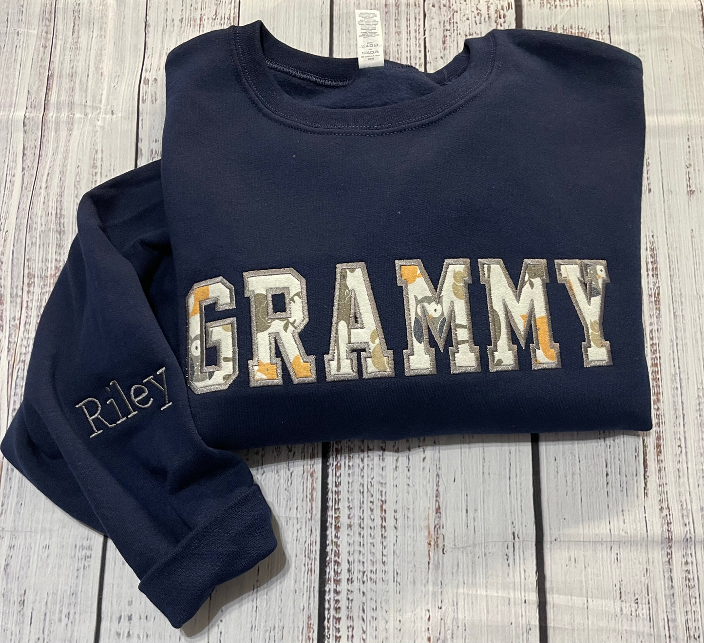 “Mama” sweatshirt keepsake