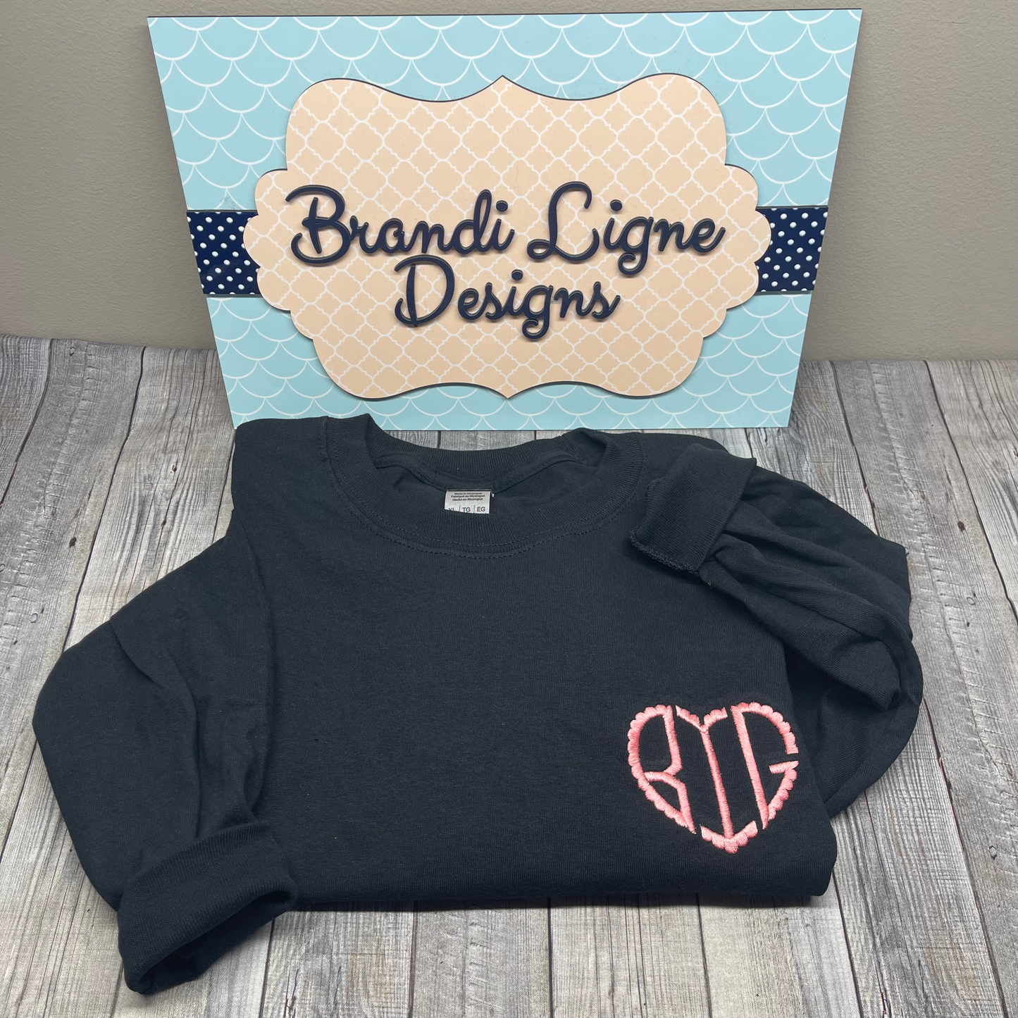 Scalloped Heart Monogram Valentine's Crewneck Sweatshirt